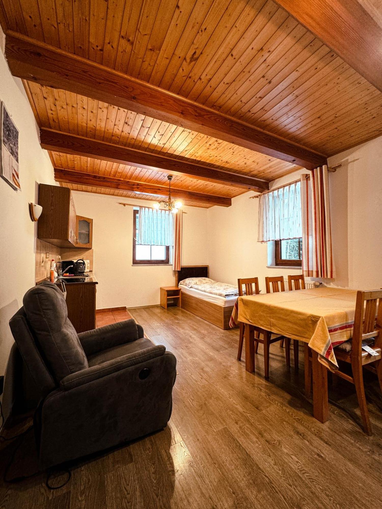 Apartmany Kolb Ramzova Ostružná Εξωτερικό φωτογραφία